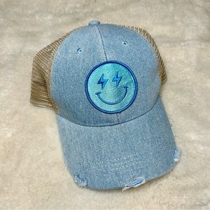 Katydid NWOT Lightning Bolt Happy Smiley Face Patch Denim Trucker Hat